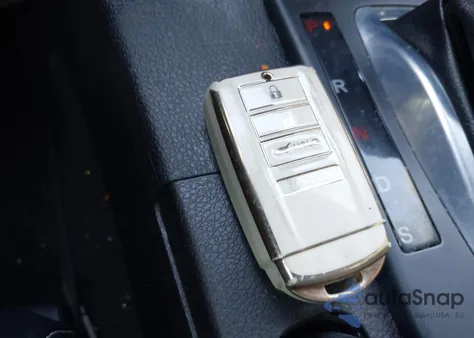 2019 Acura Ilx Premium Package/Technology Package from USA, damaged, VIN 19UDE2F7XKA012125